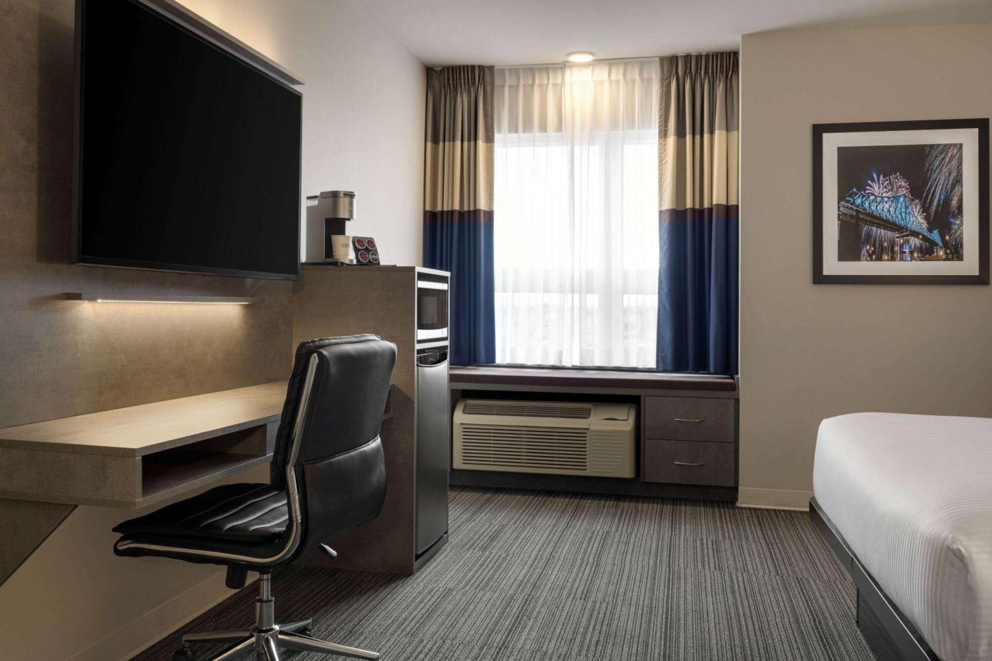 Microtel & By Wyndham Boisbriand